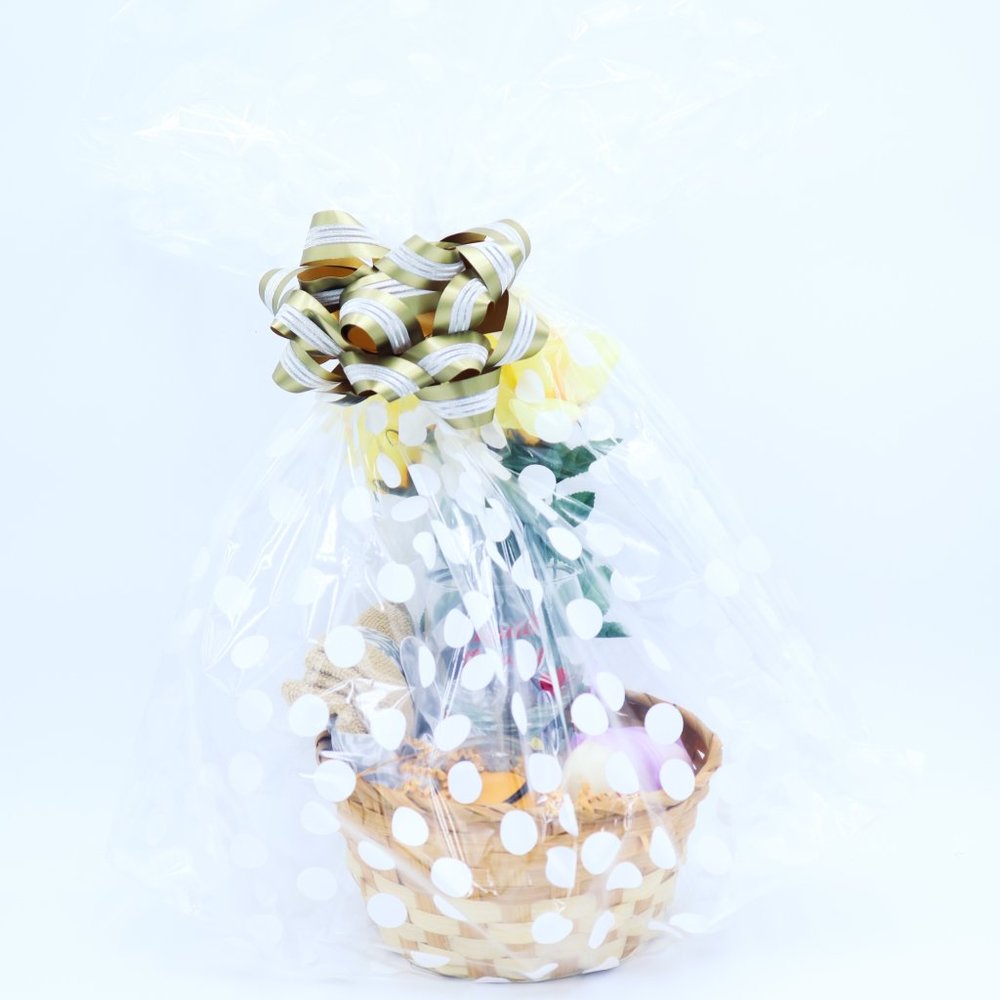 7pc Mothers Day Essential Basket filled with Bath - Picture 2 of 2
